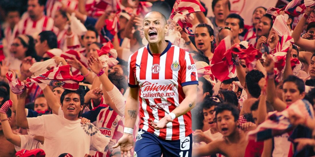 Chicharito sueña con seguir en el futbol.