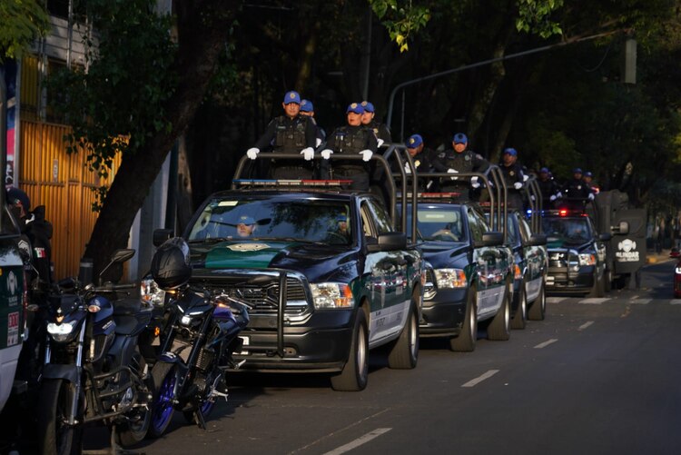 La calzada México-Tacuba busca convertirse en un sendero seguro bajo el nuevo operativo de seguridad.