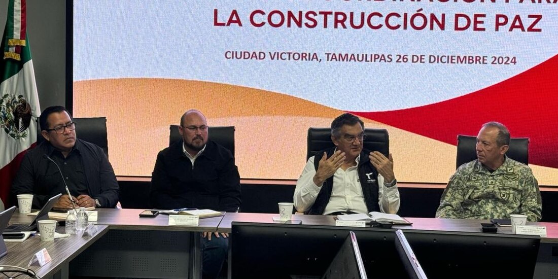 Américo Villarreal destaca baja en homicidios dolosos en reunión de la Mesa de Seguridad.