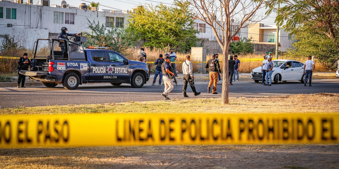 Aseguran zona tras ataque armado que dejó un agente federal muerto en Culiacán.