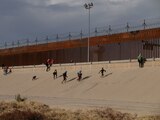 Decenas de migrantes intentan diariamente llegar a Estados Unidos pasando por México.