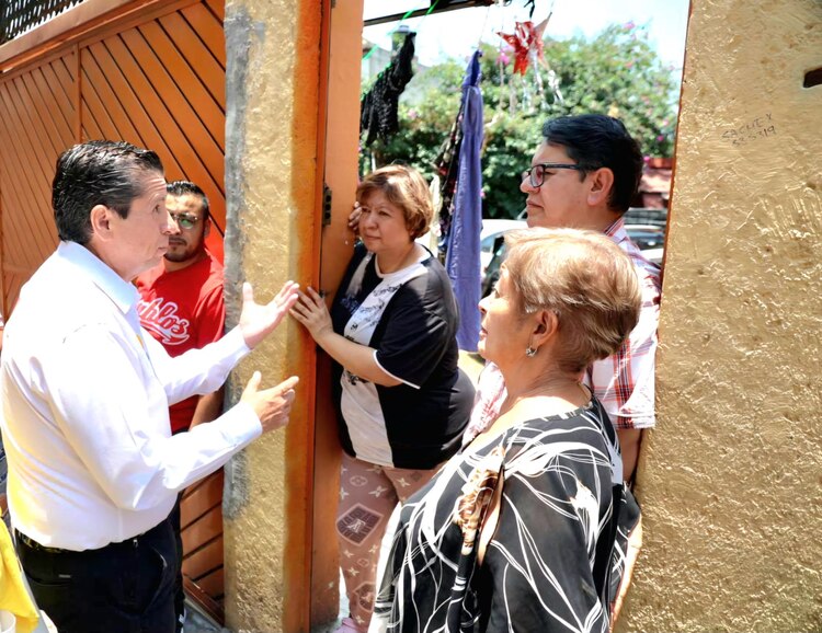 Giovani Gutiérrez recorrió el barrio de La Candelaria.