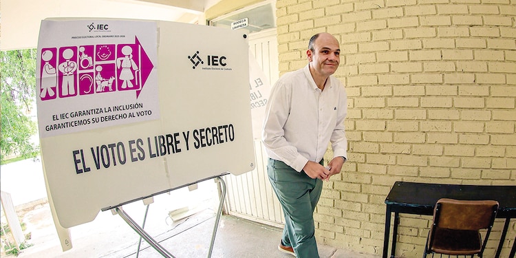 Jornada electoral para renovar a los diputados en Coahuila, ayer.