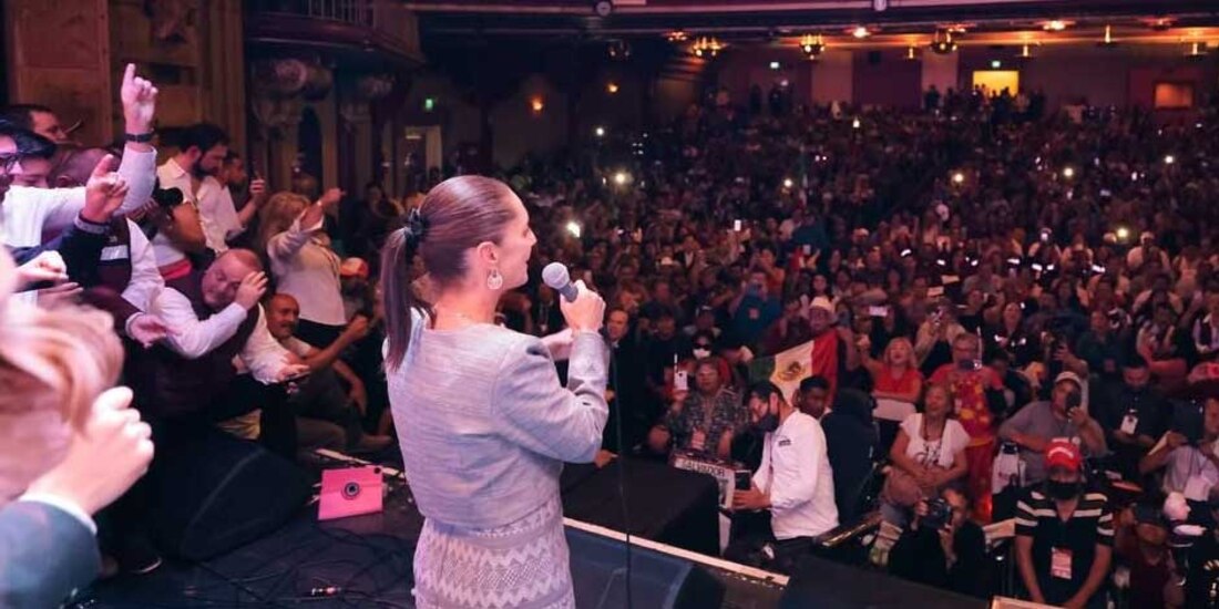 "Es emocionante sentir el cariño de nuestros hermanos y hermanas migrantes a nuestro movimiento. No les vamos a fallar", señaló Claudia Sheinbaum