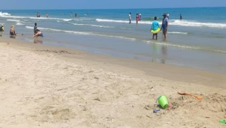 Playas desde Tabasco hasta Campeche se encuentran limpias, reporta Pemex.