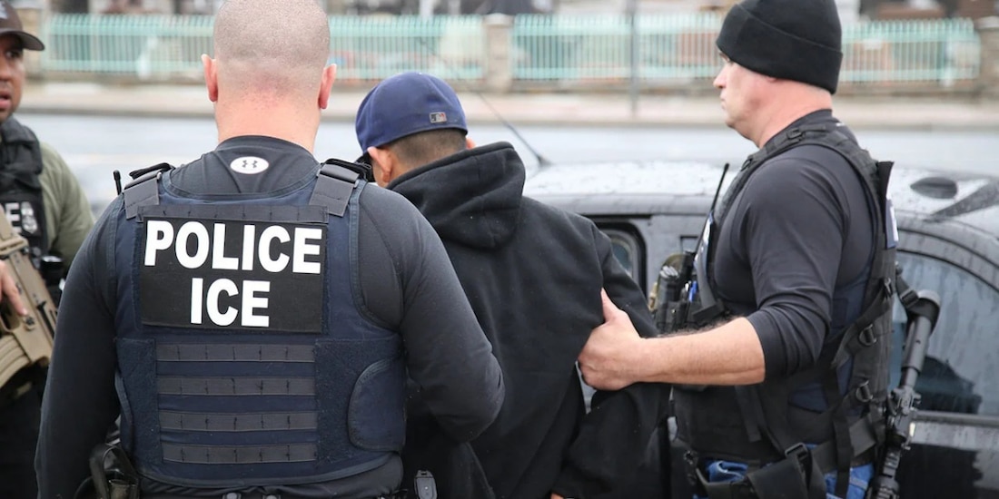 Décimo mes consecutivo sin liberaciones en la frontera, afirma DHS