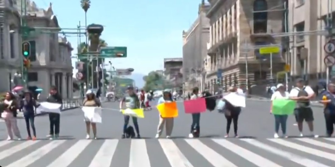 Bloqueo de estudiantes