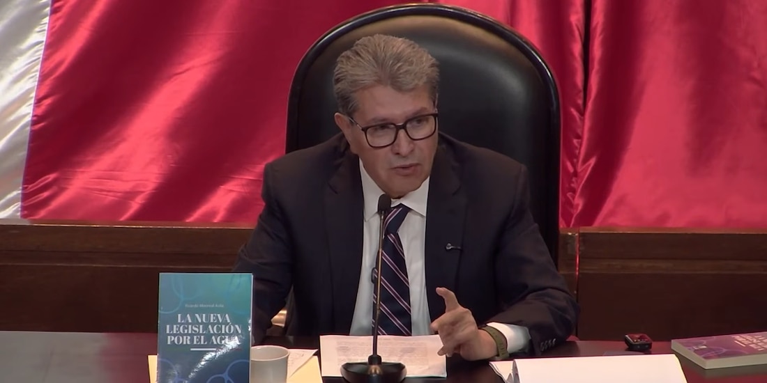 Ricardo Monreal Ávila presentó La nueva legislación por el agua, obra en la que analiza las reformas hídricas y los desafíos para garantizar el acceso al recurso.