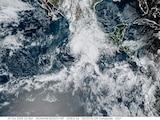 Vista satelital del huracán "Vance" en el océano Pacífico, el 24 de octubre de 2026.