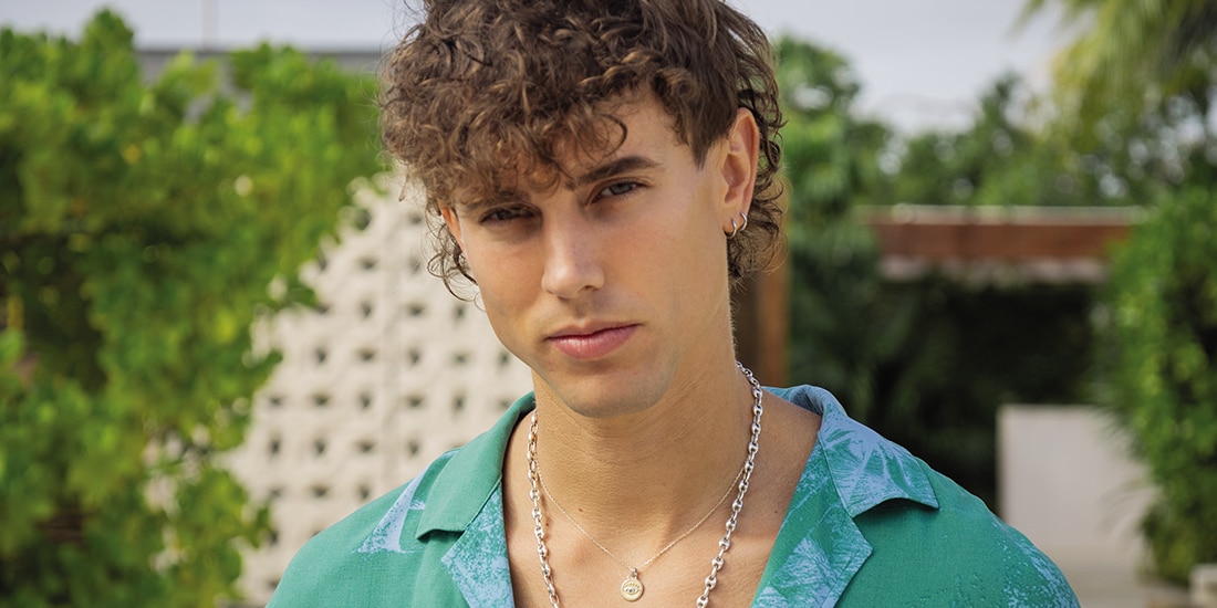 Mike Fajardo en una escena de la serie.