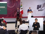Omar García Harfuch estuvo este viernes en la conferencia de Sheinbaum Pardo.