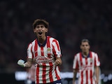 Santiago Sandoval celebrando su gol ante Pumas.