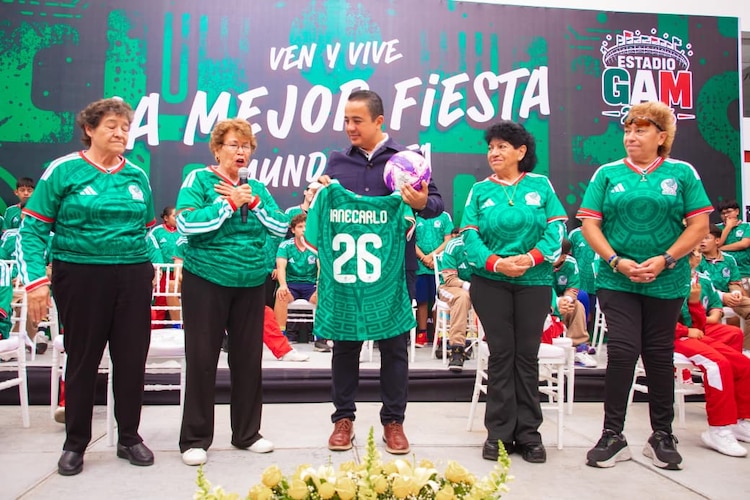 El alcalde de Gustavo A, Madero, Janecarlo Lozano Reynoso.