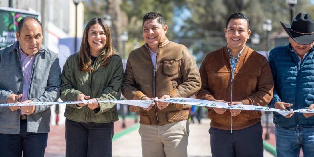 Ricardo Gallardo lleva mejoras urbanas y certidumbre patrimonial a Cedral.