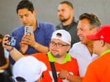 Pablo Lemus se reunió con personas con discapacidad para plantear sus propuestas para un estado incluyente.