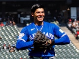 El mexicano Brandon Valenzuela debutó en Grandes Ligas con los Toronto Blue Jays.