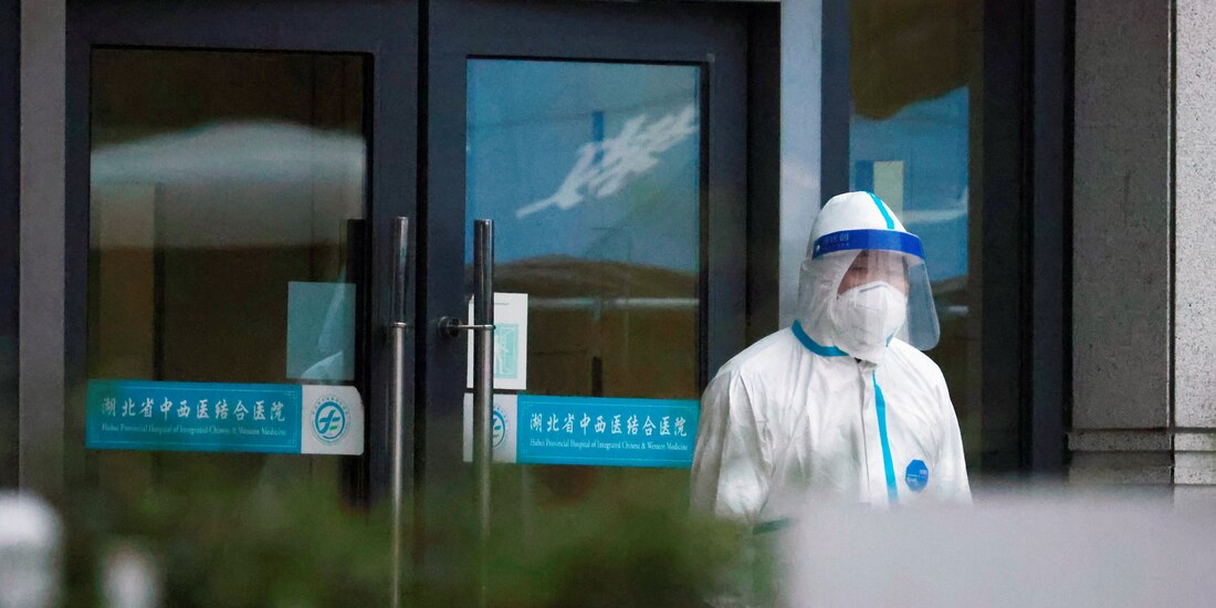 Miembros del equipo de la OMS investigan los orígenes del COVID-19 en Wuhan