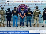 "El Piter", detenido por autoridades estatales y federales en Acapulco.