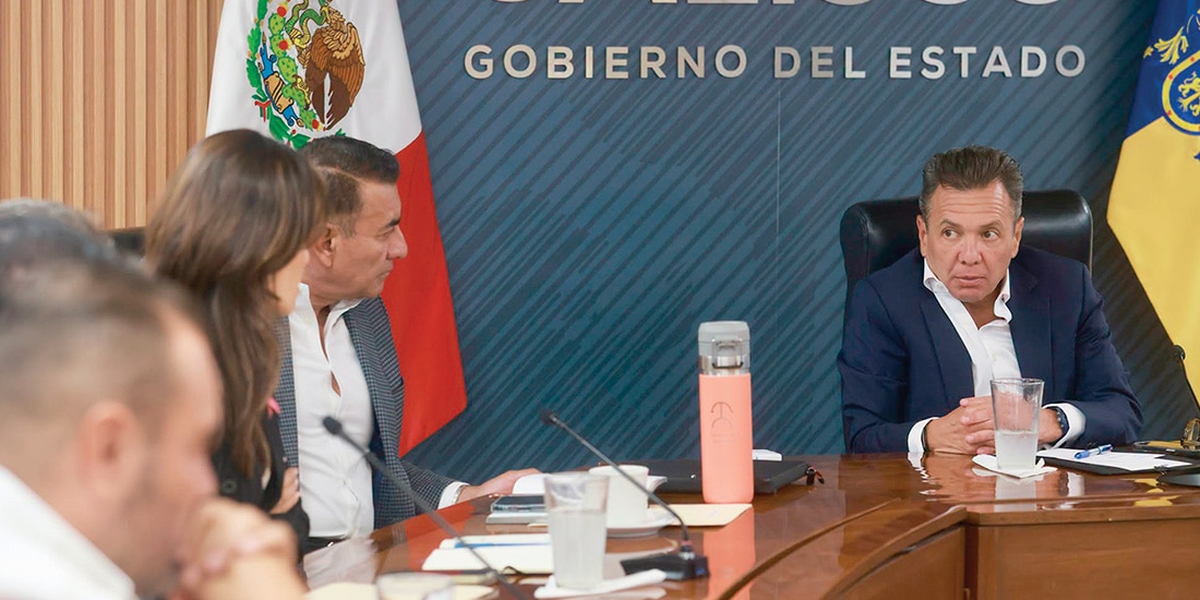 EL MANDATARIO de Jalisco, en reunión con el Gabinete del Agua el lunes pasado.