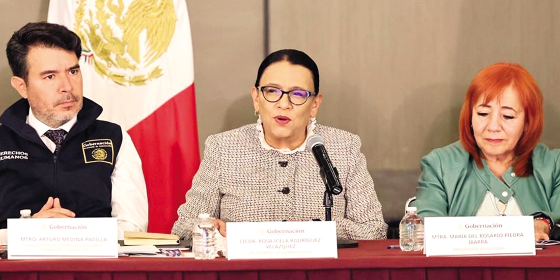 Rosa Icela Rodríguez (c.), secretaria de Gobernación, en la Sesión de la Mesa de Coordinación de la Federación, ayer.