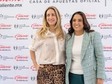 FERNANDA SAINZ (derecha), Chief Commercial and Revenue Officer (CRO) de Caliente.mx, en el anuncio, ayer.