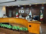 Comisionados del Inai en sesión extraordinaria del pleno, el 5 de junio.