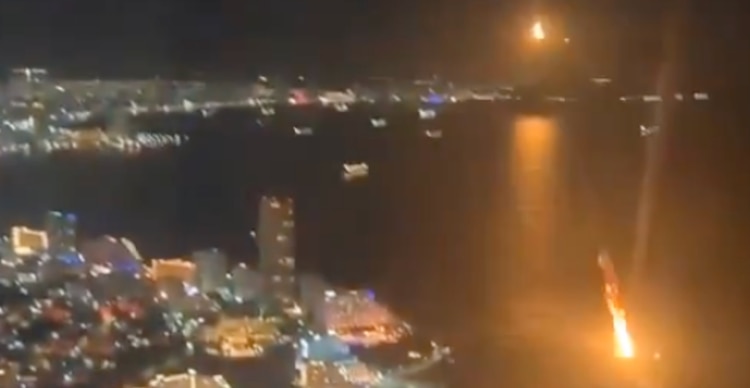 Bola de fuego en Acapulco