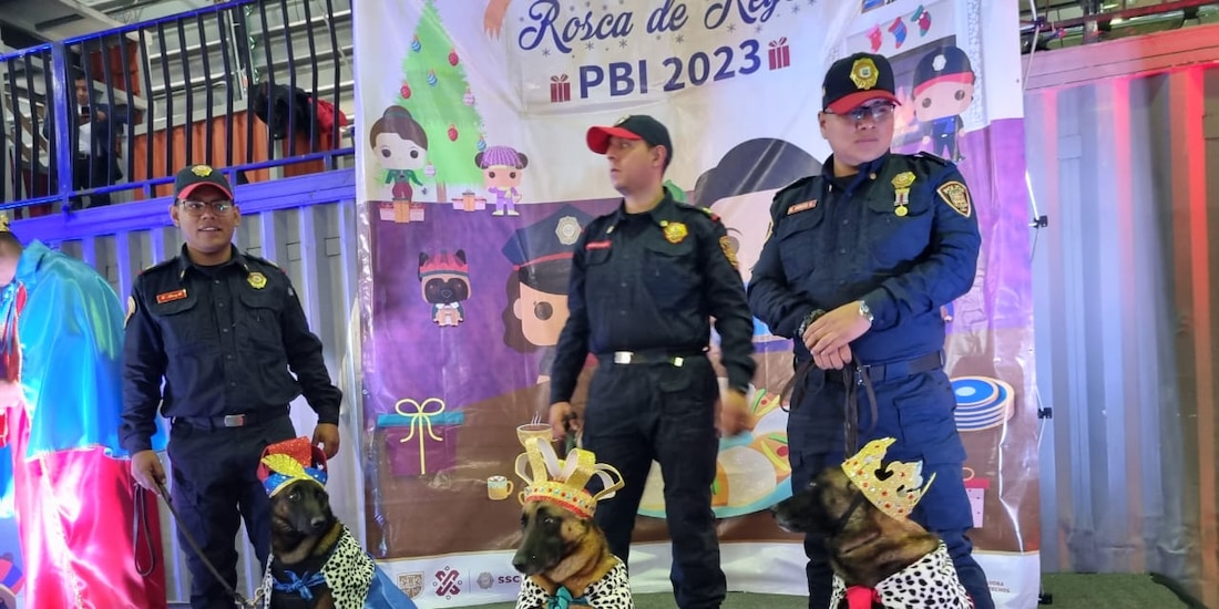 Toshka, Héctor y Kratos, binomios caninos, estuvieron presentes en la celebración.