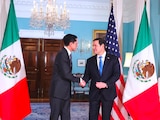 El secretario de Estado, Marco Rubio, junto al canciller de México, Roberto Velasco Álvarez