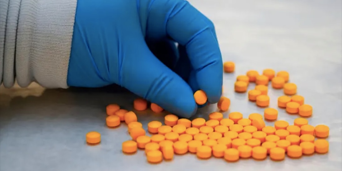 Fentanilo sí se fabrica en México, concluye Estados Unidos , pese a que AMLO asegura que proviene de China.