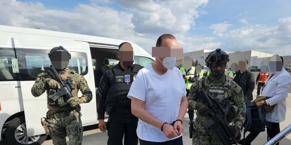 Fotografía de archivo de la extradición de César Duarte, exgobernador de Chihuahua, a EU.