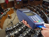 La iniciativa busca ampliar el uso de pagos electrónicos y fortalecer la inclusión financiera.