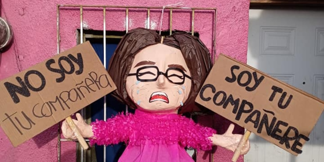 Crean la piñata de 'compañere' y la llaman 'piñate'