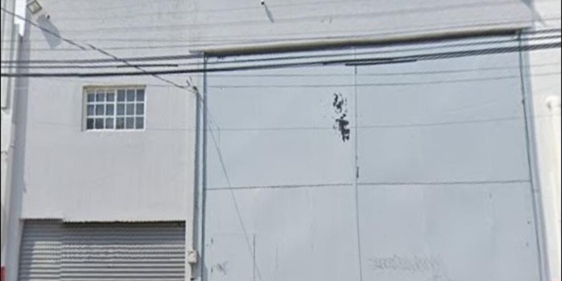 Autoridades aseguran presunto domicilio utilizado para actividades ilícitas en Jalisco.