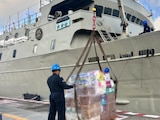 Marina zarpa con más de 718 toneladas de insumos