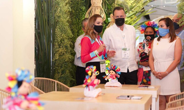 Ante más de 100 compradores nacionales e internacionales se realizó la presentación de Querétaro como destino de romance.