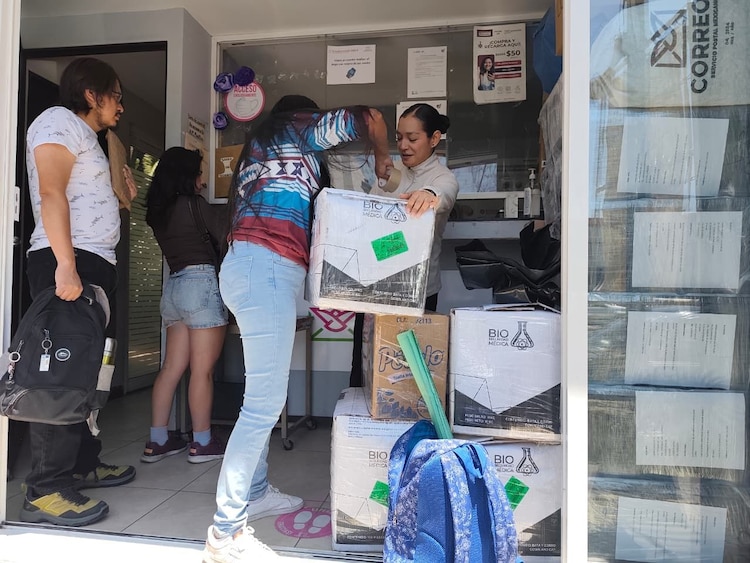 Los envíos desde México a Estados Unidos fueron reactivados desde el 25 de marzo, aunque ahora están sujetos a nuevas disposiciones y posibles variaciones en la entrega.