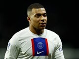 Kylian Mbappé durante un partido con el PSG.
