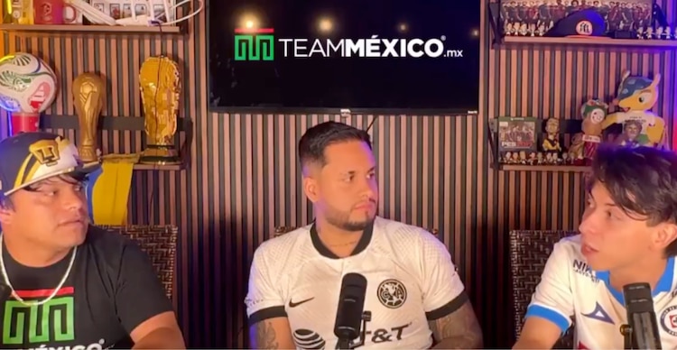 Aspecto del podcast 'Pláticas del Mal', donde se hicieron los controversiales comentarios.