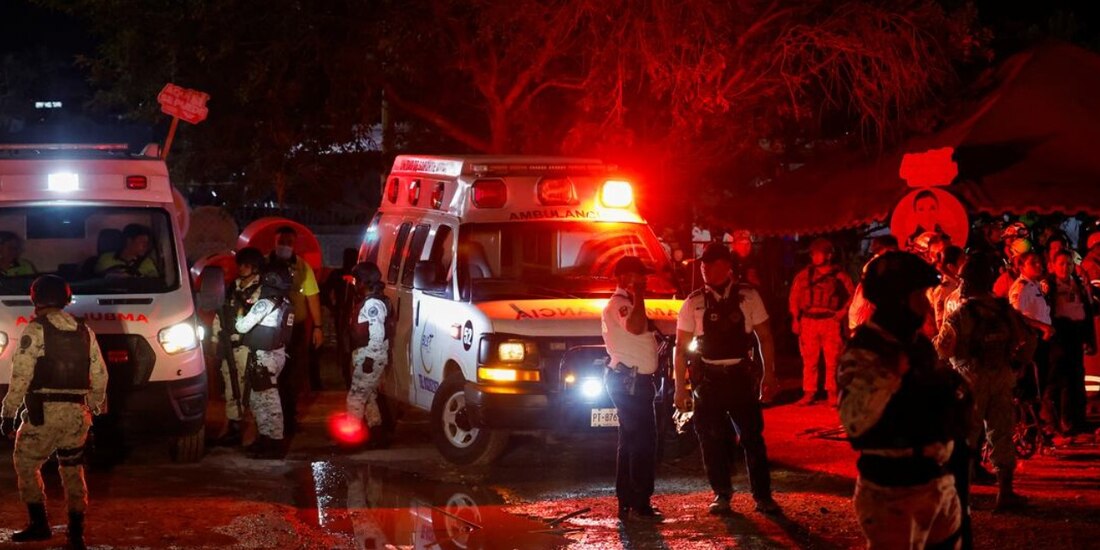 La candidata Lorenia Canavati se pronunció tras derrumbe del templete en su evento político.