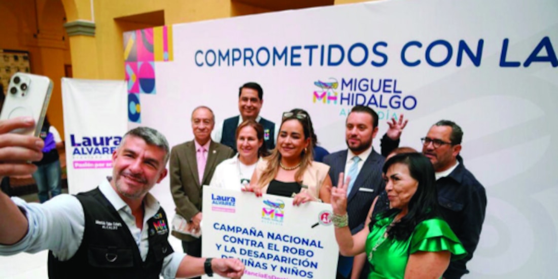 Mauricio Tabe al encabezar las acciones en favor de la niñez, ayer.