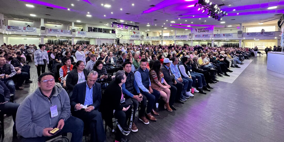 Encuentro del Frente Cívico Nacional.
