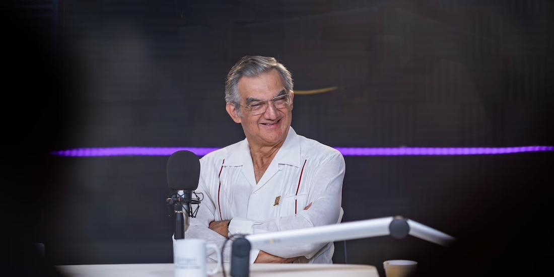 El gobernador de Tamaulipas, Américo Villarreal Anaya, durante el programa "Diálogos con Américo", el 13 de septiembre de 2026.