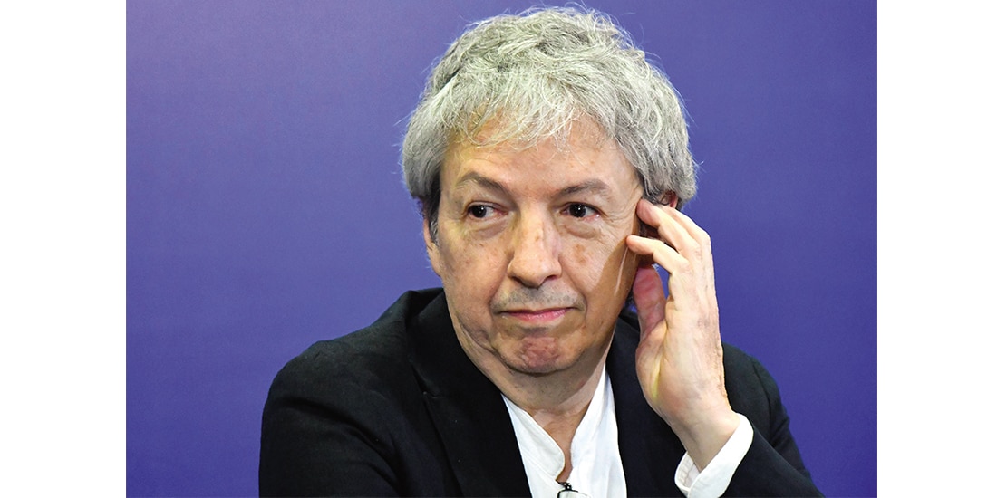 El escritor David Toscana, la tarde del martes en el Salón Clementina Díaz y de Ovando, en la Filuni.