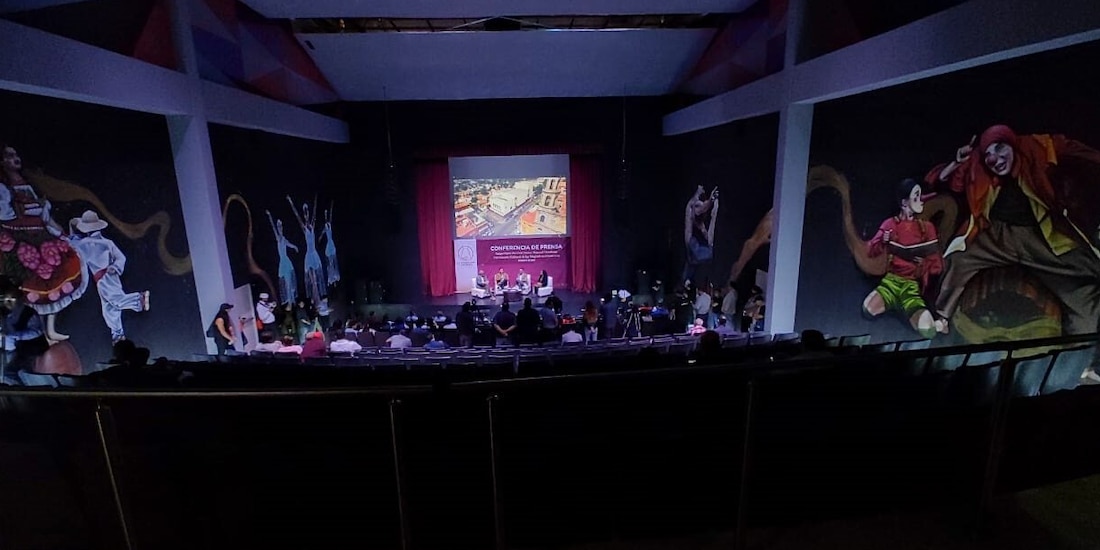 Vista de la sala del cine ayer, en
la conferencia de prensa.