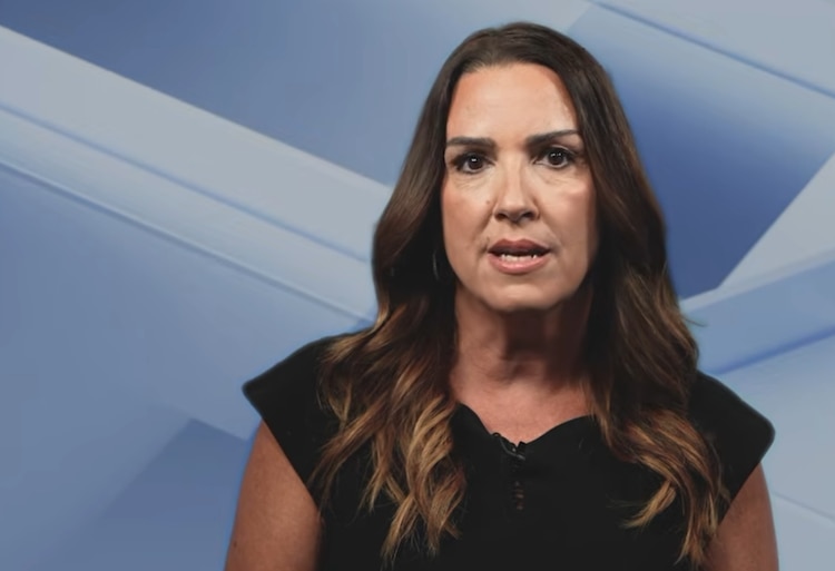 La "zarina antidrogas" de Estados Unidos, Sara Carter, en entrevista con N+Univision.