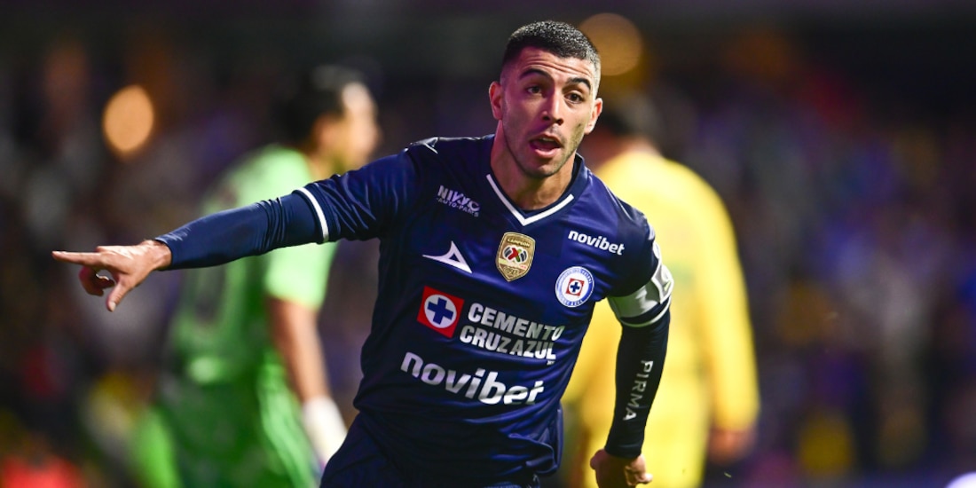 Erik Lira marcó el primer gol del partido.