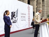 LA PRESIDENTA, ayer, con el director del proyecto
