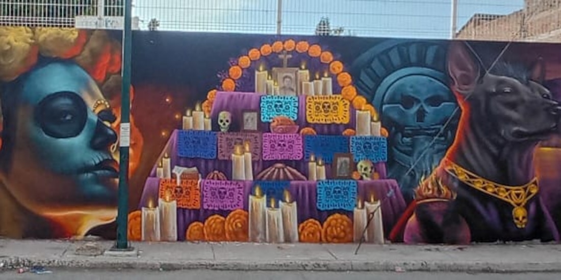 Cerca de un millón de jóvenes participaron en la Jornada Nacional del Mural Temático Más Grande del Mundo para honrar el Día de Muertos.