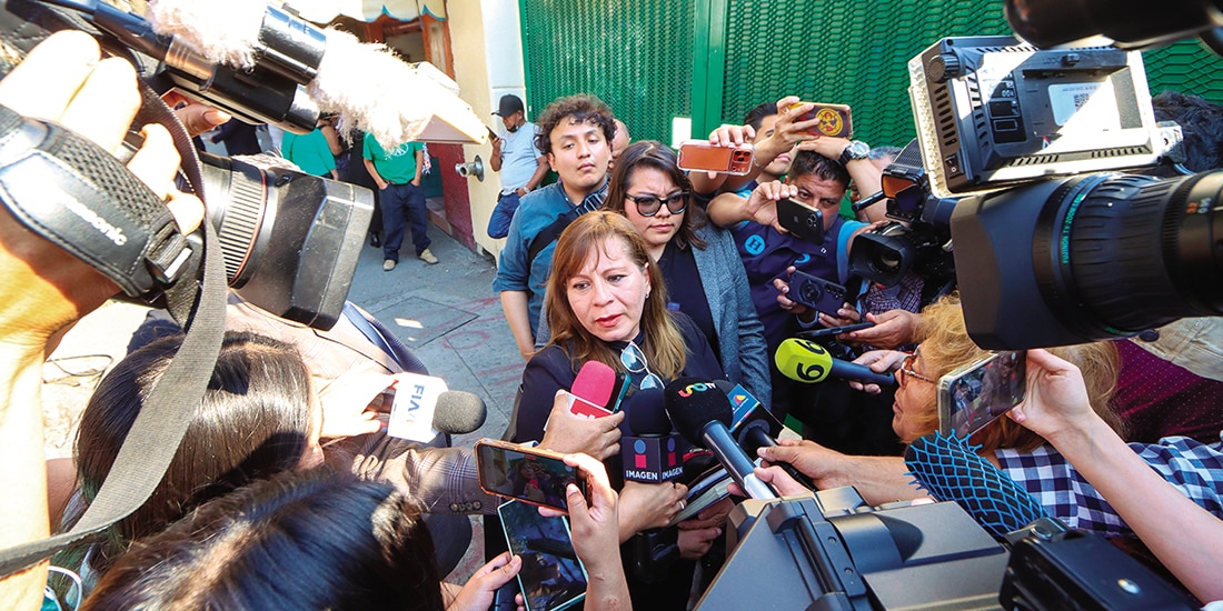 La abogada Jaqueline Oliva, en un mensaje tras salir de los juzgados.